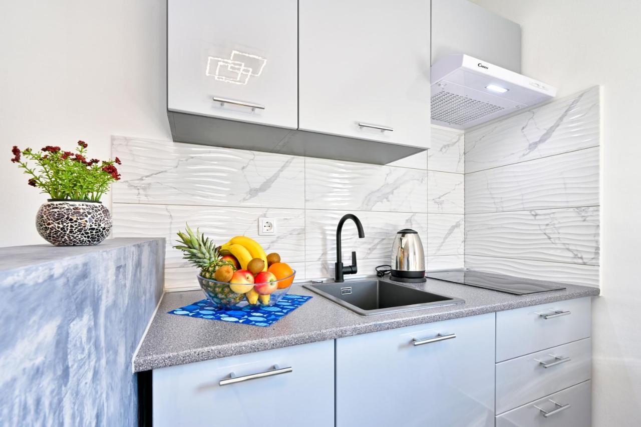 Apartman Michael / Novalja / Zrce Luaran gambar